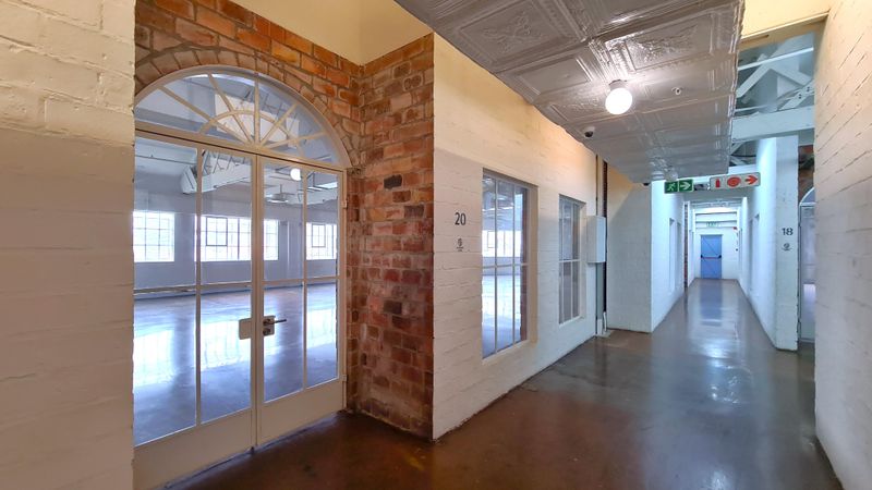 WOODLANDS HOUSE | CENTRAL &amp; SECURE | WOODSTOCK | CREATIVE OFFICE SPACE