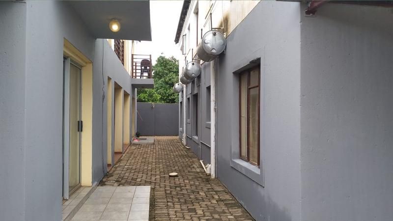 2 BEDROOM RESIDENTIAL FLATS TO LET IN MANIINI