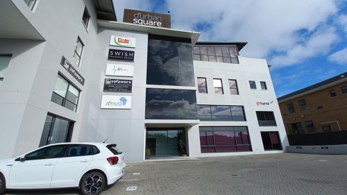 185m2 - 424m2 To rent in upmarket building in the Tyger Valley precinct