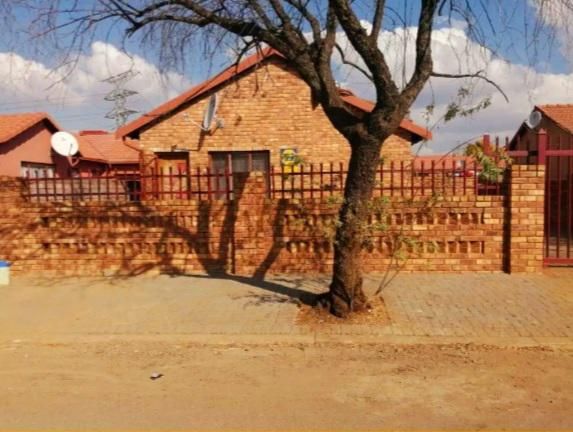 3 bedroom house to rent in Pretoria West