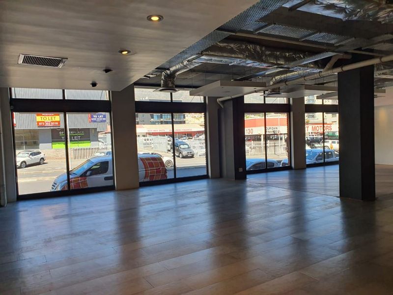THE DISTRICT | RETAIL/SHOWROOM UNIT TO RENT, SIR LOWRY ROAD, WOODSTOCK