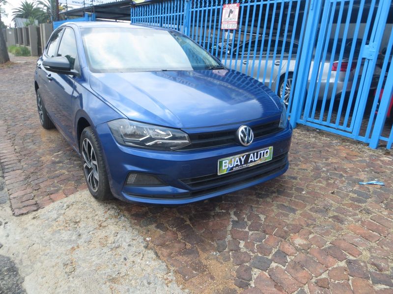 2019 Volkswagen Polo 1.0TSI Comfortline, Blue with 72000km available now!