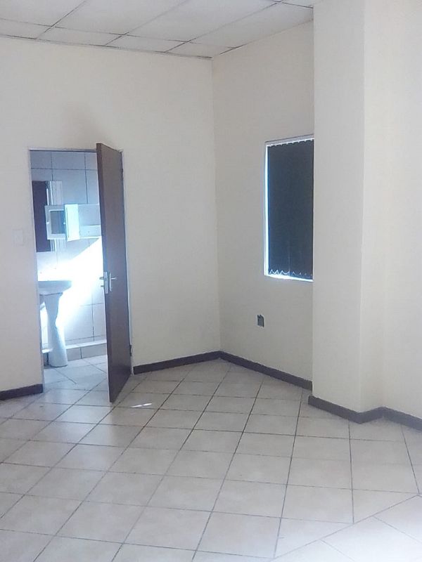 Well Maintained Flat in Germiston.