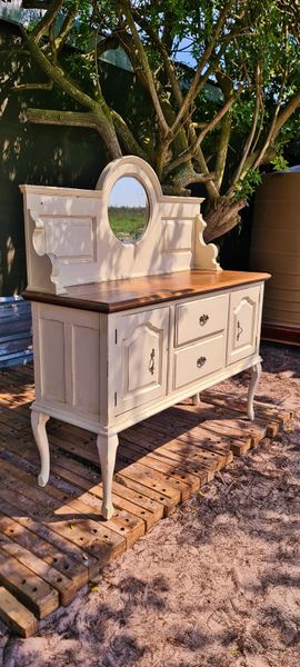 Sideboard for sale Buffet Server Contact 0818407199 Parow Gumtree South Africa
