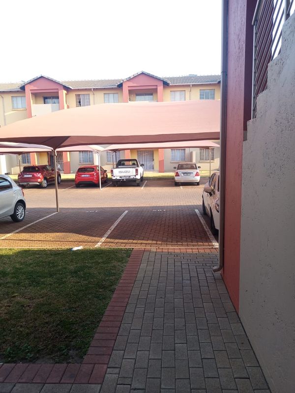 Property For Sale in Centurion (Monavoni)