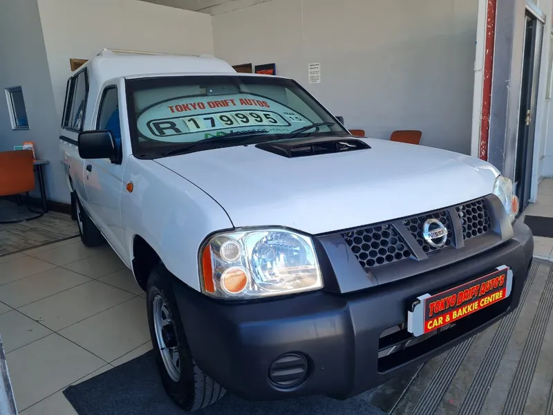 2015 Nissan NP300 Hardbody 2.5 TDi LWB with 211767kms at TOKYO AUTOS 021 591 2730