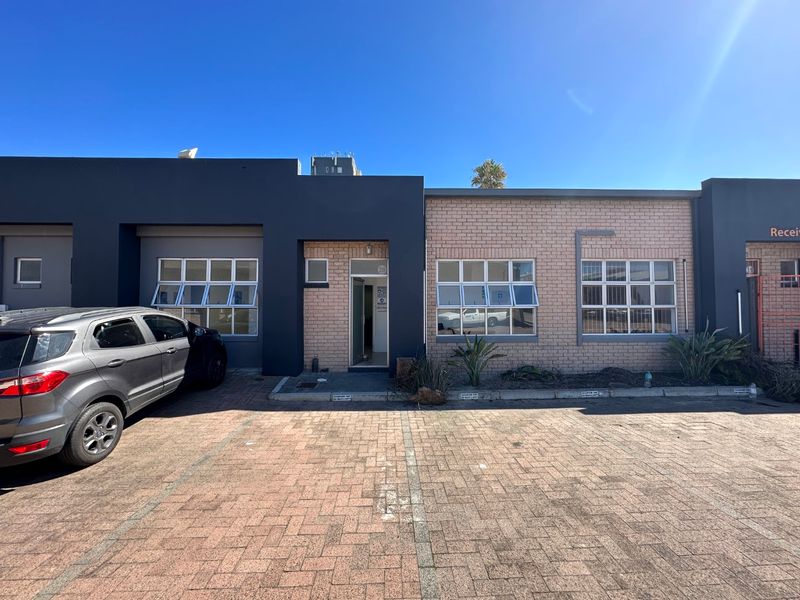Neat Warehouse To Let In Montague Gardens Secure Park