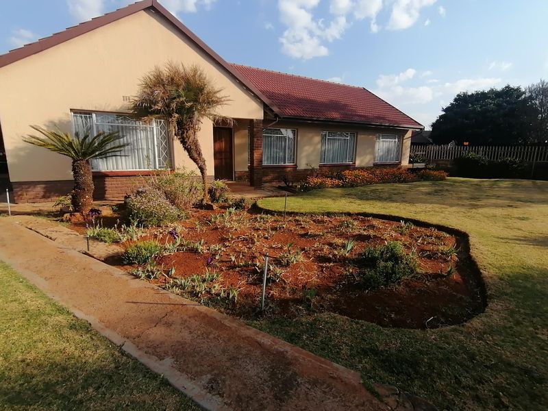 Perfect family home in Parkrand