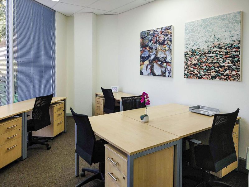Find office space in Regus Centurion Mall for 5 persons with everything taken care of