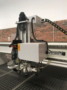 1.9mx3m vacuum table 9kw spindlleAuto tool changer woodworking machine