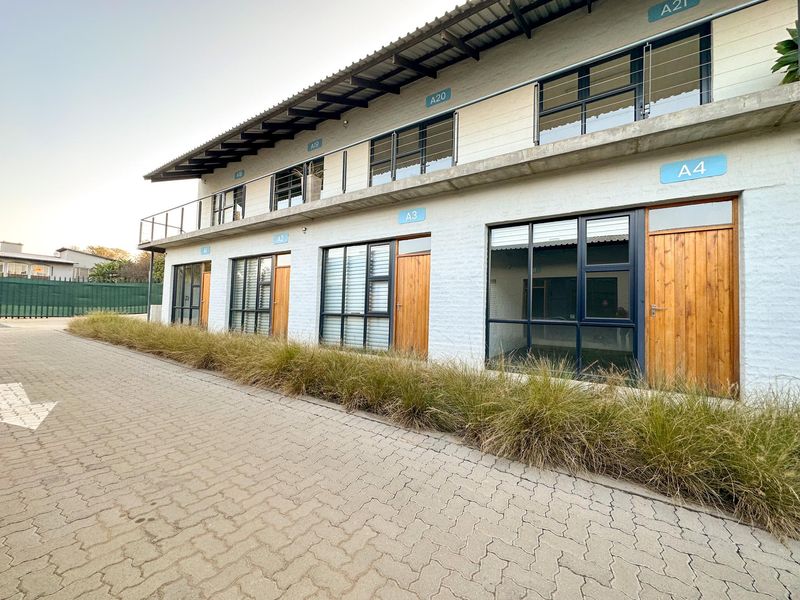 30m² Commercial To Let in Kya Sands at R7699.00 per m²