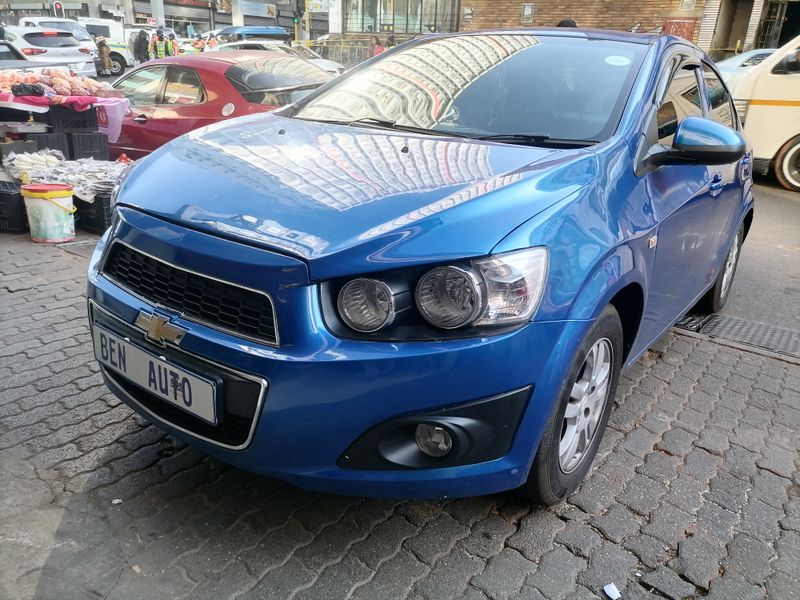 2013 Chevrolet Sonic Sedan 1.4 LS, Blue with 97000km available now!