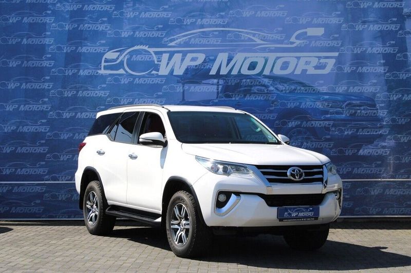 2016 TOYOTA FORTUNER 2.4GD-6 R/B A/T