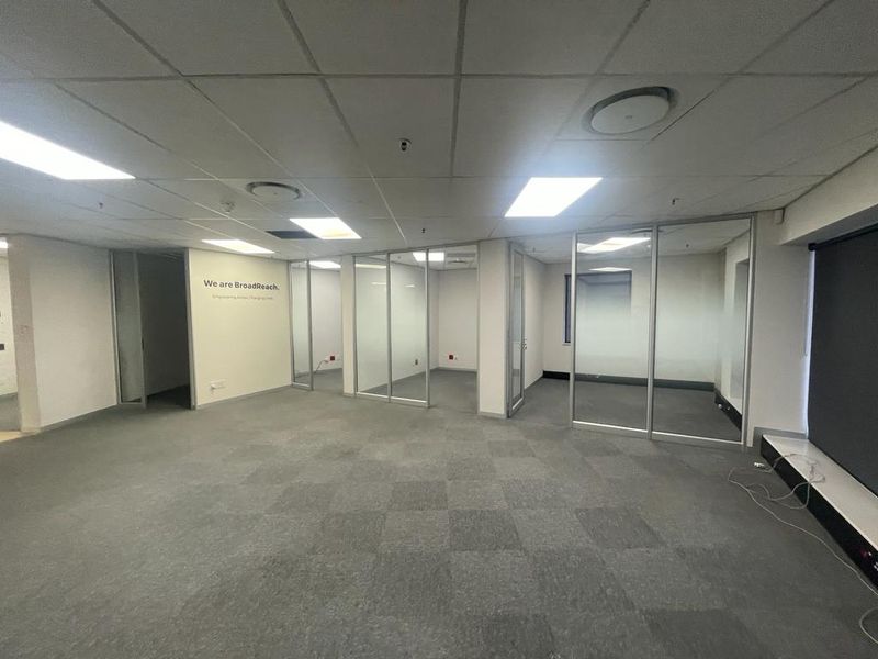 160 Jan Smuts Avenue | Prime Office Space to Let in Rosebank