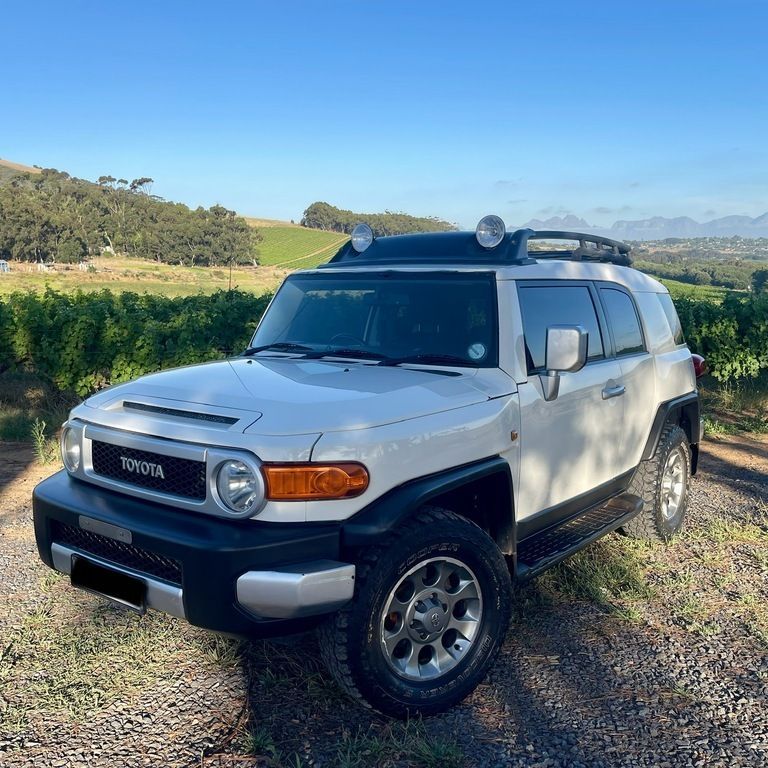 2011 TOYOTA FJ CRUISER 4.0 V6