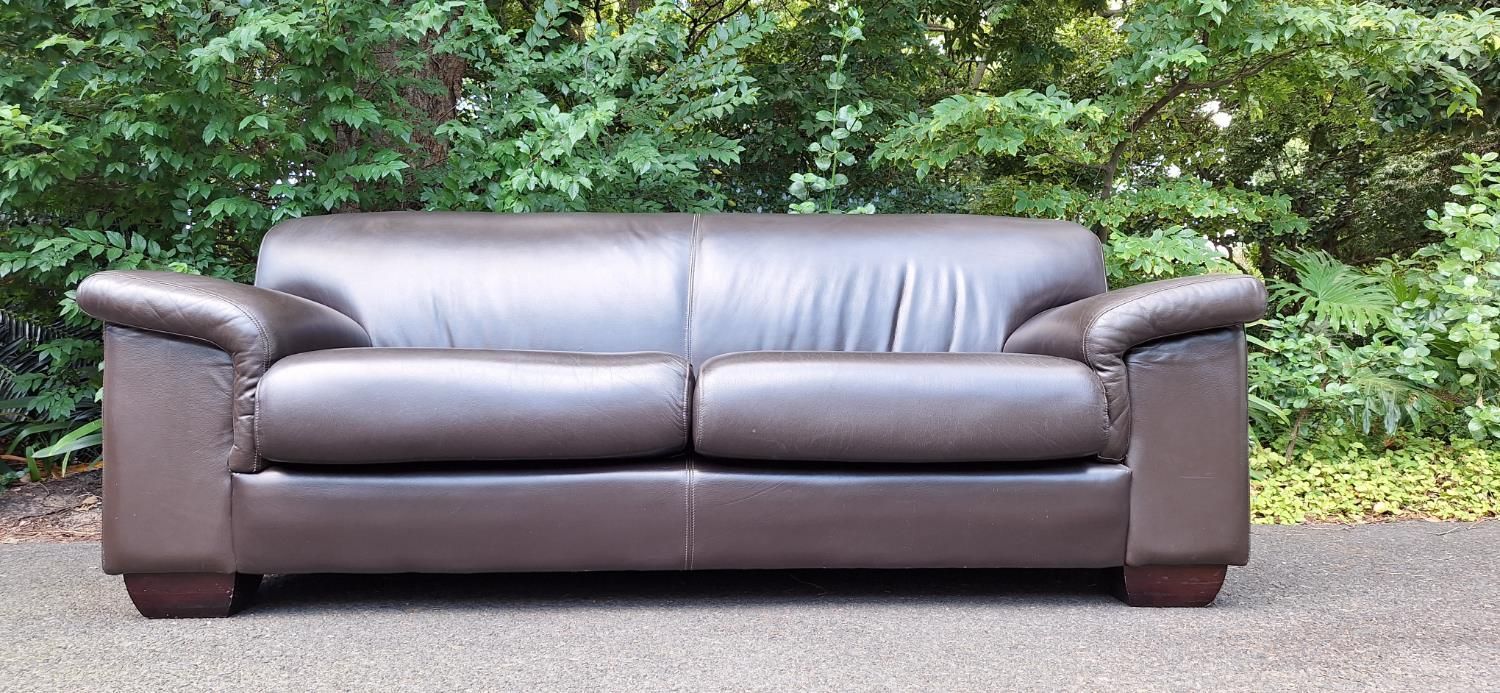 210cm LIKE NEW CORICRAFT Leather Couch Milano Brown Bobby Large 2