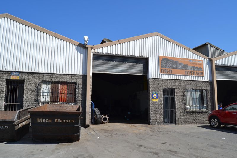 Warehouse to rent in Beaconvale