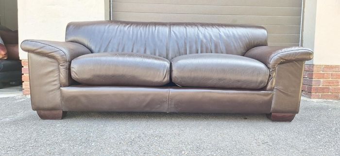 Coricraft couches for sale gumtree discount