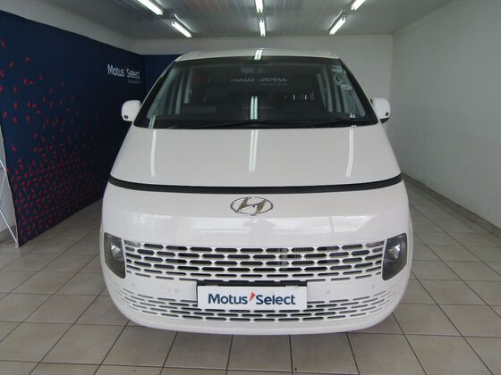 2022 hyundai Staria MY21.11 2.2D Executive 9 Seater AT for sale!