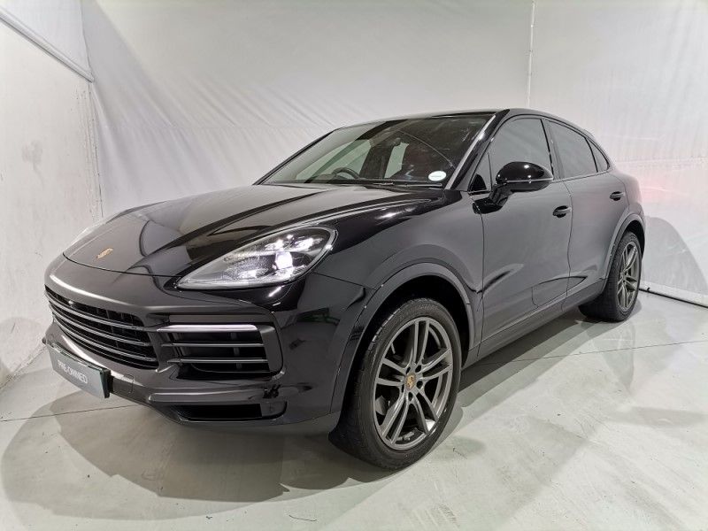 Black Porsche Cayenne COUPE 3.0 Diesel Tiptronic with 6500km available