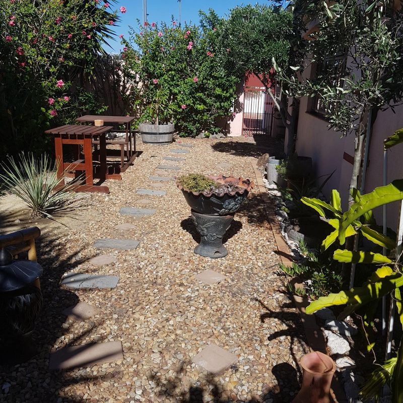 CONTRACTORS PRIVATE GUEST HOUSE ACCOMMODATION