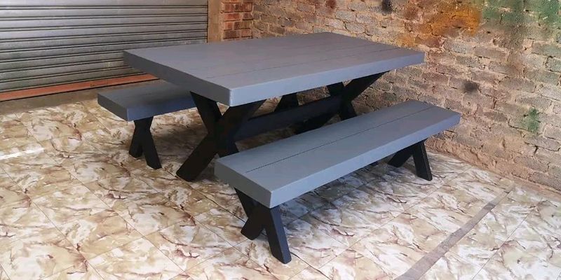 Top Quality Indoor and Outdoor Furniture