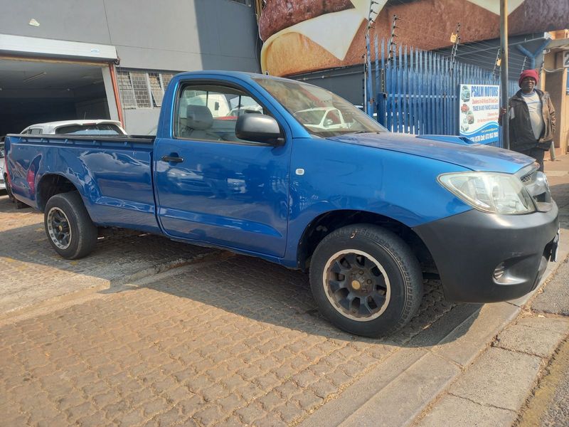 2009 Toyota Hilux 2.0 VVT-i for sale!