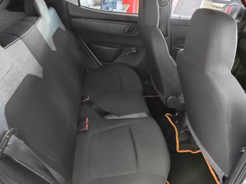 2020 Renault Kwid 1.0 Dynamique with ONLY 31343kms at PRESTIGE AUTOS 021 592 7844