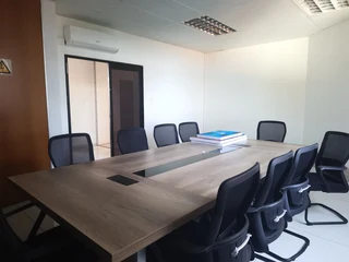 Office Space To Let in La Lucia
