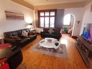 Charming Duplex Townhouse With Parking For Sale