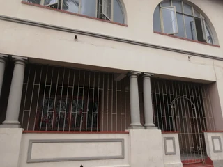 Charming Duplex Townhouse With Parking For Sale