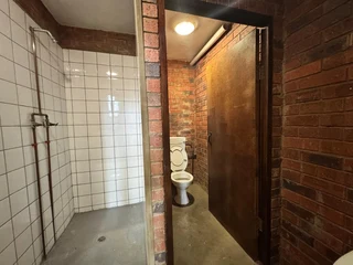 Secure Quality  Industrial Unit to Let in Inanda Business Park