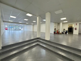 Prominent Commercial Property to Let in Josiah Gumede Road