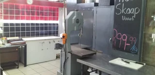 FULLY EQUIPT BUTCHERY . VERY WELL ESTABLISHED.  31 YEARS UP AND RUNNING.  LOJAL CLIENT BASE.