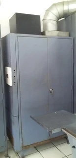 FULLY EQUIPT BUTCHERY . VERY WELL ESTABLISHED.  31 YEARS UP AND RUNNING.  LOJAL CLIENT BASE.