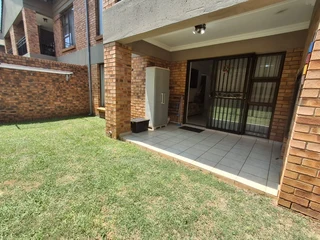 Ravenswood, Boksburg -Modern, Secure, and Pet-Friendly Ground Floor Apartment.R789 000.00neg