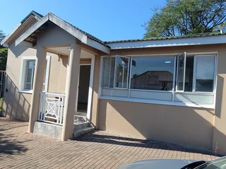 Beautiful three bedroom family home!