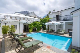 Exclusive Guesthouse, Prime Location in the Heart of Franschhoek