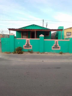 House For Kuysa