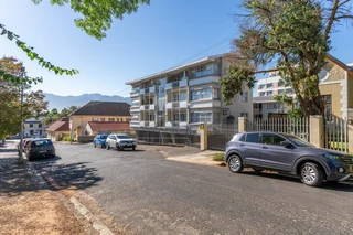 Spacious bachelor Apartment in Paarl