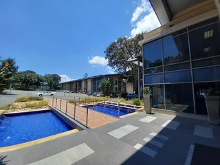 701 sqm Office To Let in Bryanston