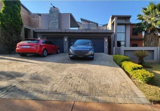 3 Bedroom House For Sale in Magaliesberg Country Estate