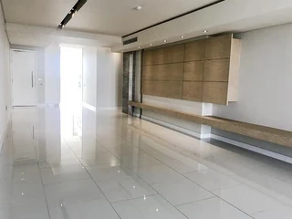 Luxury 2 Bedroom Apartment in Sandton.