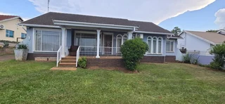 PERFECT FAMILY HOME IN SCOTTSVILLE EXT