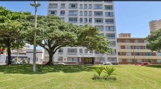 Flat in North Beach For Sale