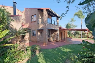 5 Bedroom House in Uitsig Park, Eldoraigne