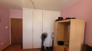 LARGE 4 ROOM APARTMENT. ABSOLUTE VALUE FOR MONEY. VERY NEAT WELL MAINTAINED .DONT MISS.