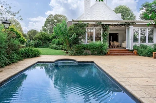 Charming English-Style Home in Secure Estate – A Garden Sanctuary