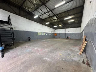 Commercial Unit to Let  in the Heart of Phoenix Industrial