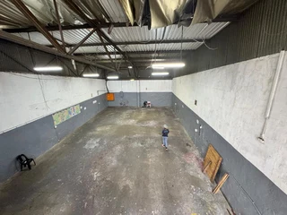 Commercial Unit to Let  in the Heart of Phoenix Industrial